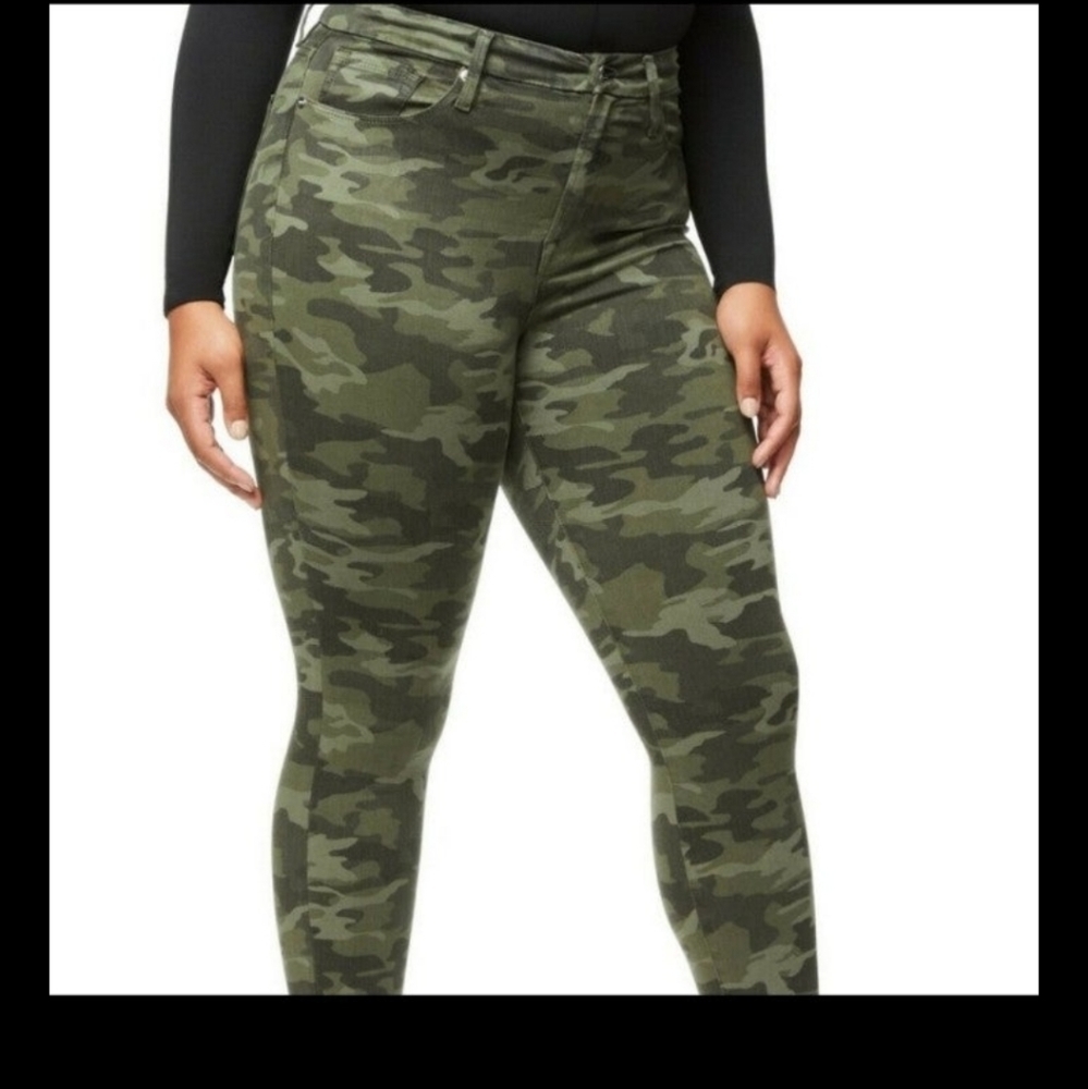 Good american camo jeans